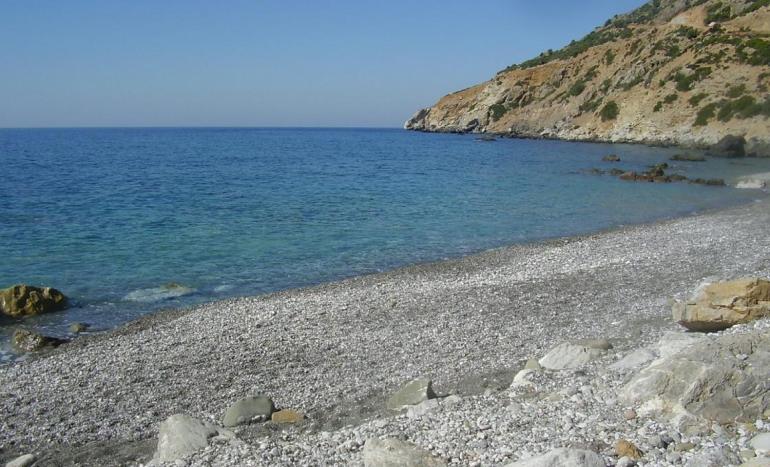 Strand von Agios Georgios 