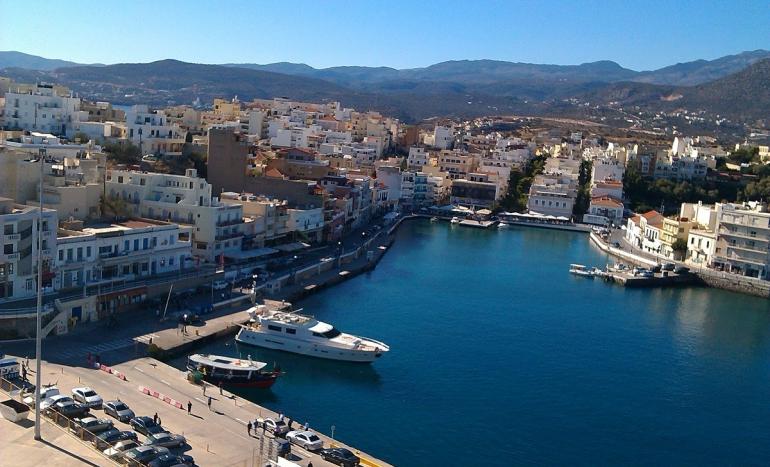 Der Hafen von Agios Nikolaos